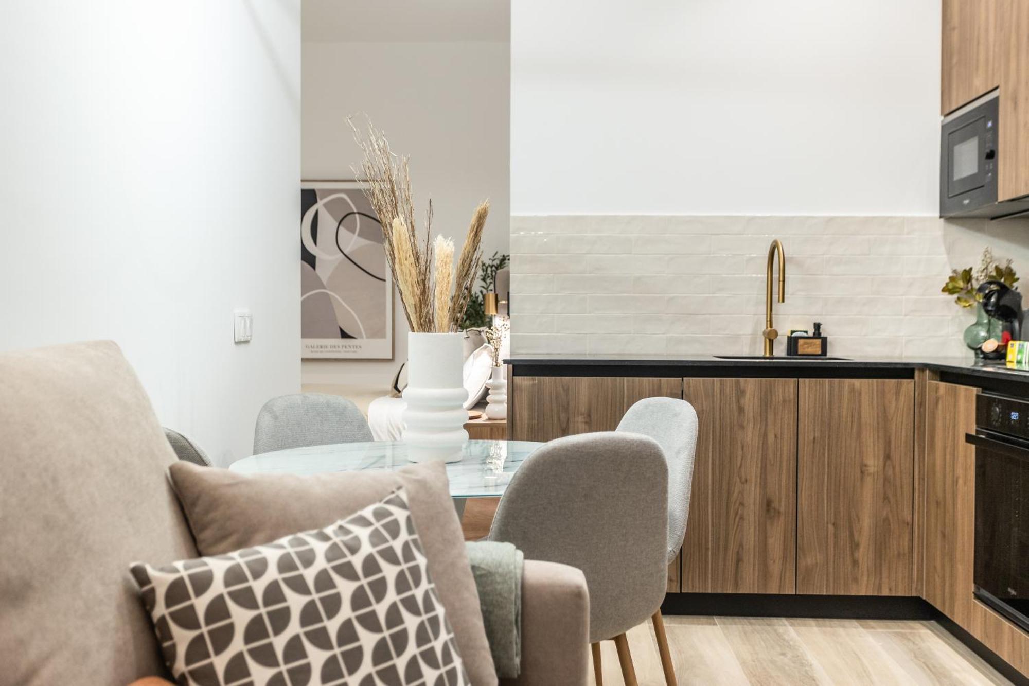 Suite Deluxe Valencia - Aiora Apartments 외부 사진